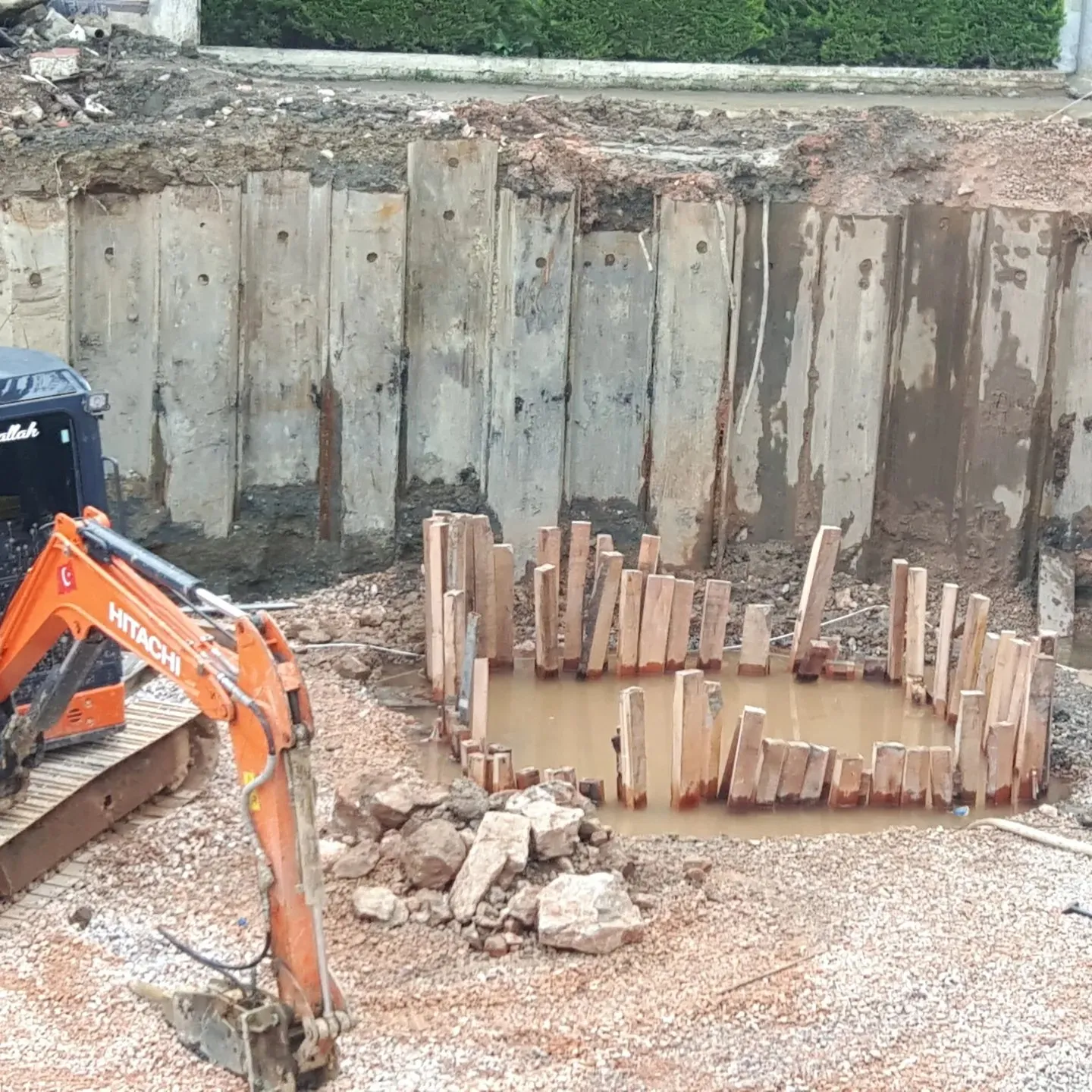 Fore Kazık Kırımı, Çınar Hafriyat İzmir