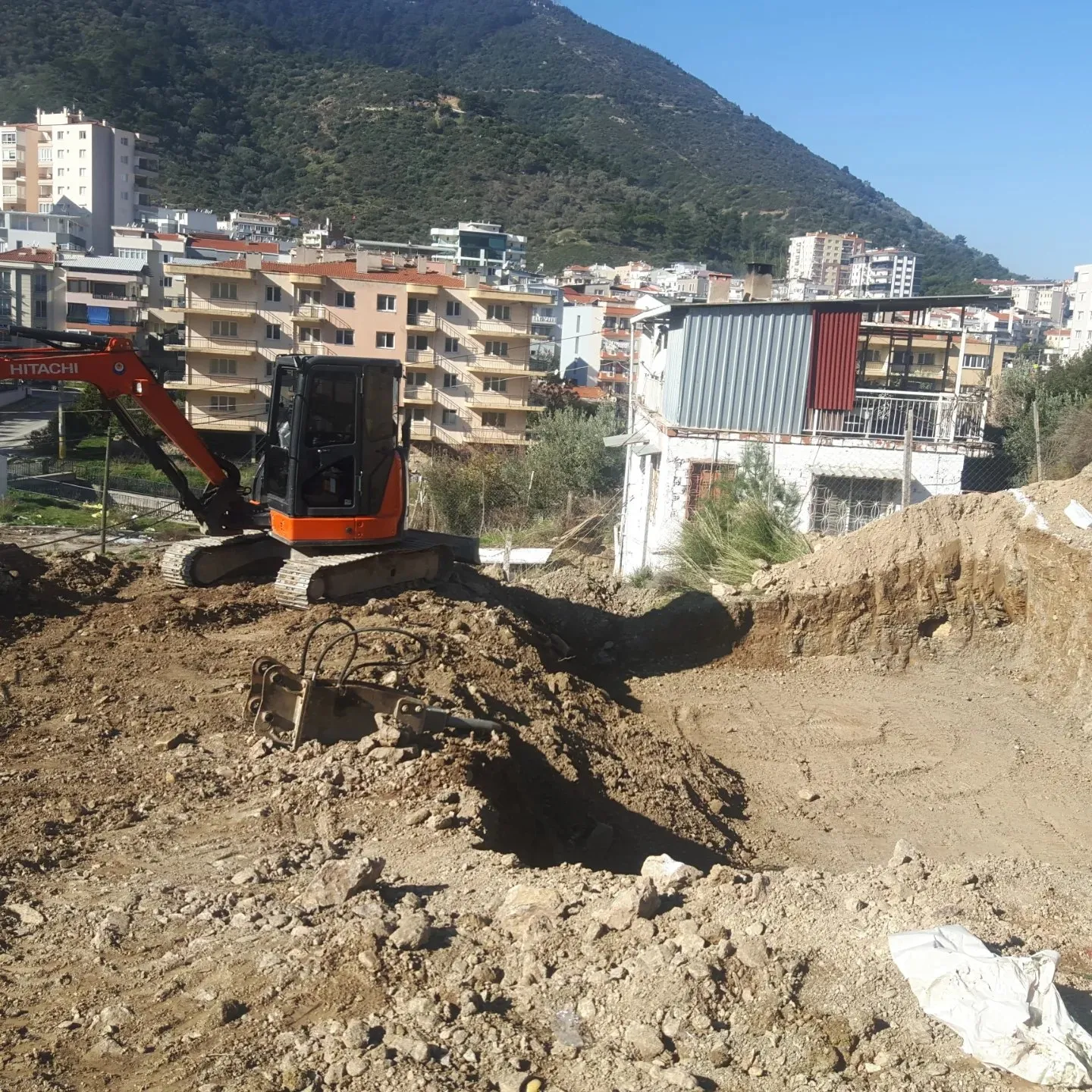 Temel Kazısı, Çınar Hafriyat İzmir